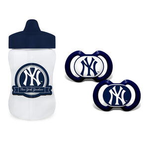 New York Yankees Sippy Cup & 2pk Pacifiers Set